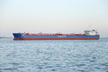 The “Dede Gorgud” tanker has resumed cargo operations in the Caspian Sea